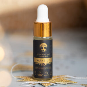 HOIA-kofeiinitilgad-silmadele-wake-up